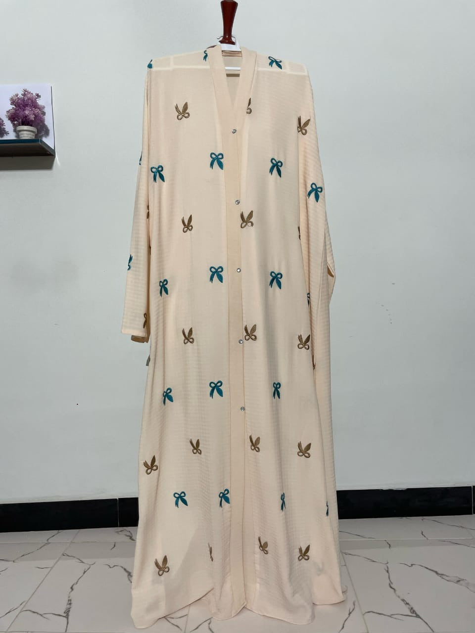 Bow Abaya